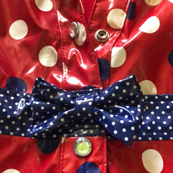 Disney - Picture 4 of 8